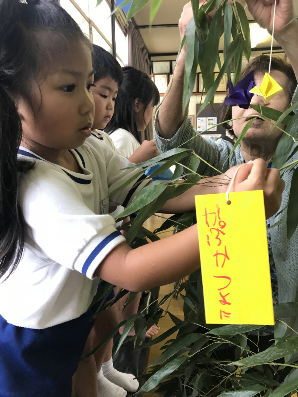 “　カープ　勝つように　”
願い事が叶いますように・・