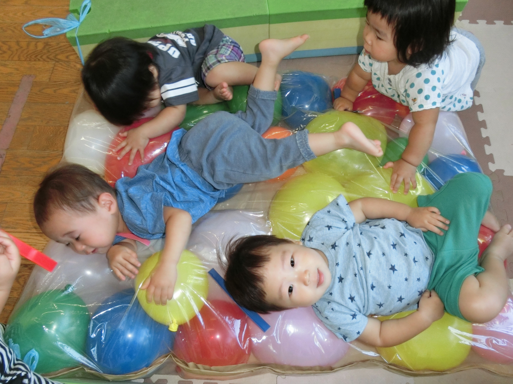 気持ち良いけど・・・どうやって乗るの？？？？(≧▽≦)？？？あれっ僕・・間違ってる？？？Σ(･ω･ﾉ)ﾉ？？