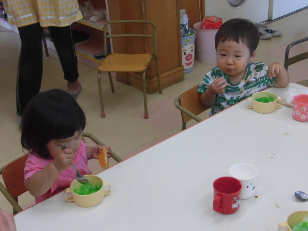 メロン味のかき氷