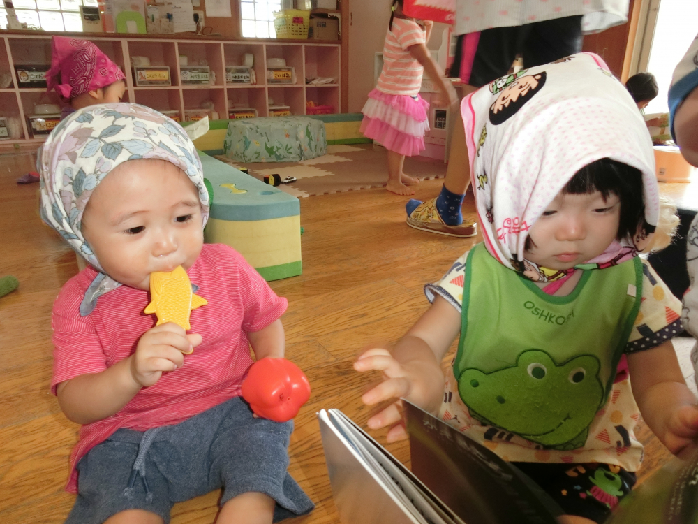 さて・・・誰の真似か・・分かるかな~~(≧▽≦)???
答えは・・・・・・・・給食先生でした~~カワ(・∀・)イイ!!