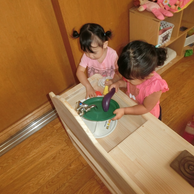 何して遊ぼかな～(≧▽≦)？？？