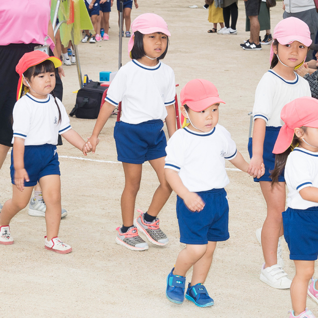 2歳～5歳児：運動会～がんばろう！！ひろしまっこ　とどけよう　えがおとげんき～