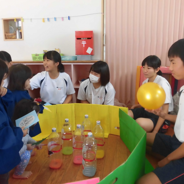 日比崎中学校3年1組のお兄ちゃん・お姉ちゃんが保育園に遊びに来てくれました(*^^)v 