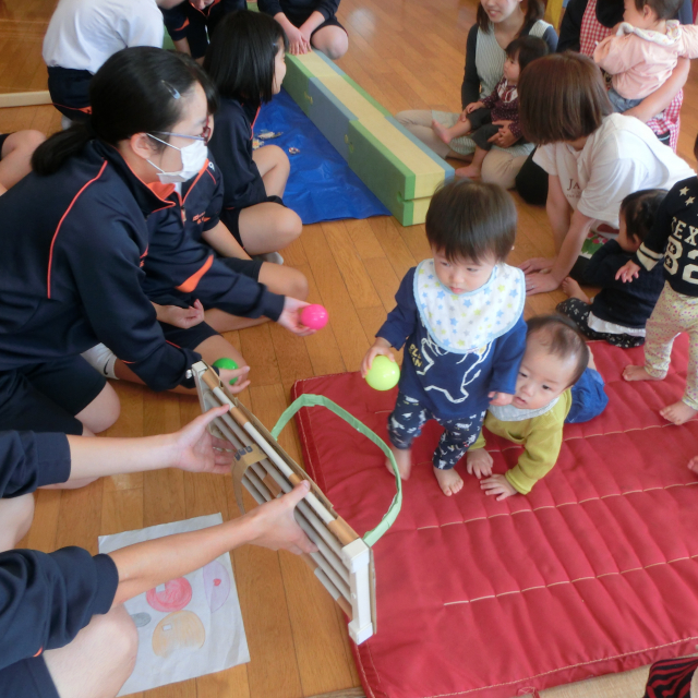 日比崎中学校３年２組のお兄ちゃん・お姉ちゃんが保育園に遊びに来てくれたよ(^.^)/~~~