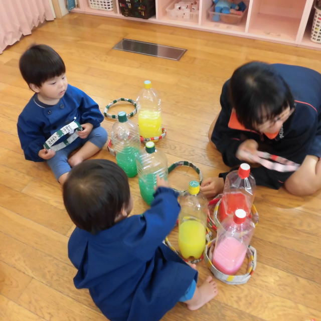 日比崎中学校３年２組のお兄ちゃん・お姉ちゃんが保育園に遊びに来てくれたよ(^.^)/~~~ 