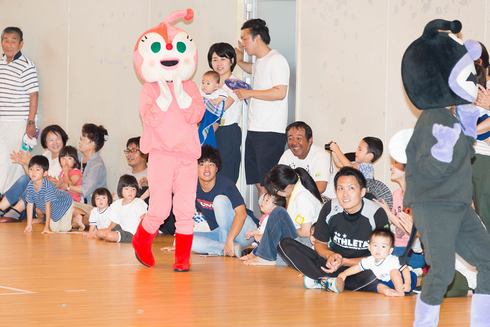 さいごは・・よく頑張ったね・・のご褒美渡し(^.^)/~~~バイキンマンとドキンチャンが来てくれたよ(≧▽≦)