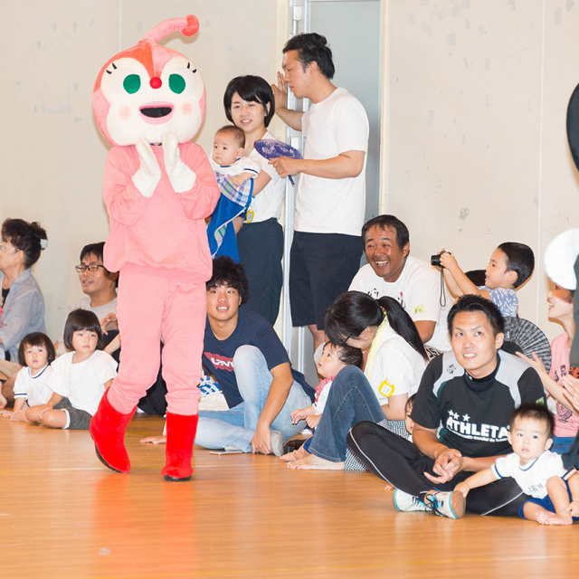 ０・１歳児さんだけの運動会
