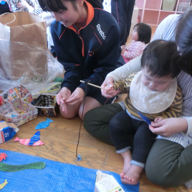 日比崎中学校３年３組のお兄ちゃん・お姉ちゃんが保育園に遊びに来てくれたよ~(^_^)/~  