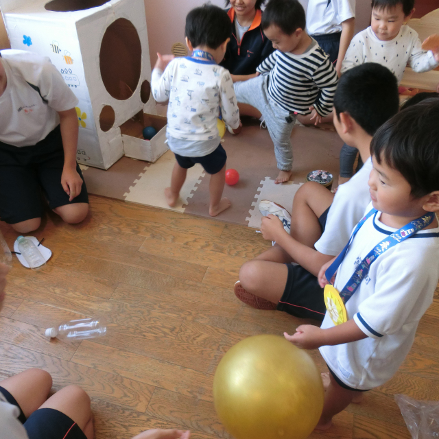 日比崎中学校３年３組のお兄ちゃん・お姉ちゃんが保育園に遊びに来てくれたよ~(^_^)/~  