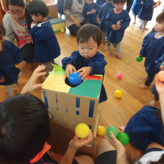 日比崎中学校３年３組のお兄ちゃん・お姉ちゃんが保育園に遊びに来てくれたよ~(^_^)/~  