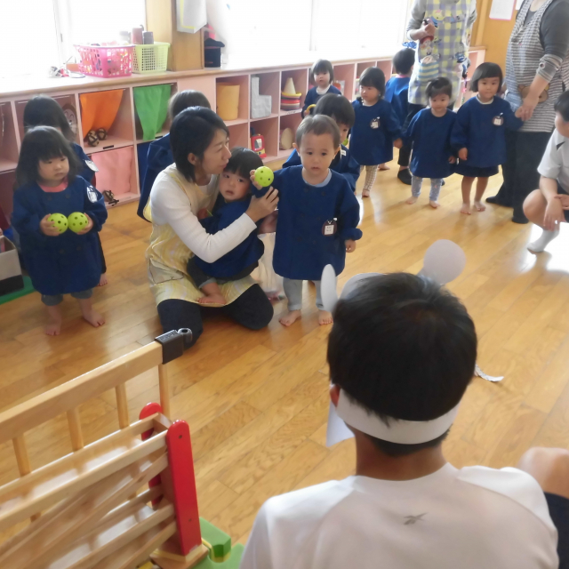 日比崎中学校３年３組のお兄ちゃん・お姉ちゃんが保育園に遊びに来てくれたよ~(^_^)/~  