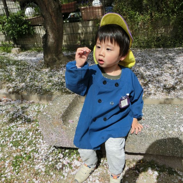 １・２歳児　公園へおでかけ