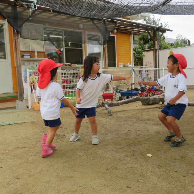 ＊　３歳児　運動会ごっこ　＊