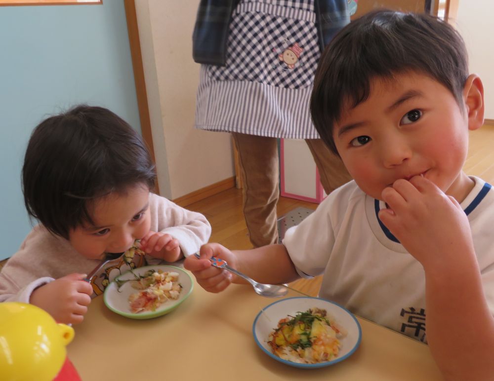 冬野菜ライスピザ完成☆
　　おいしかった～♡
おかわりなくてショック・・・。