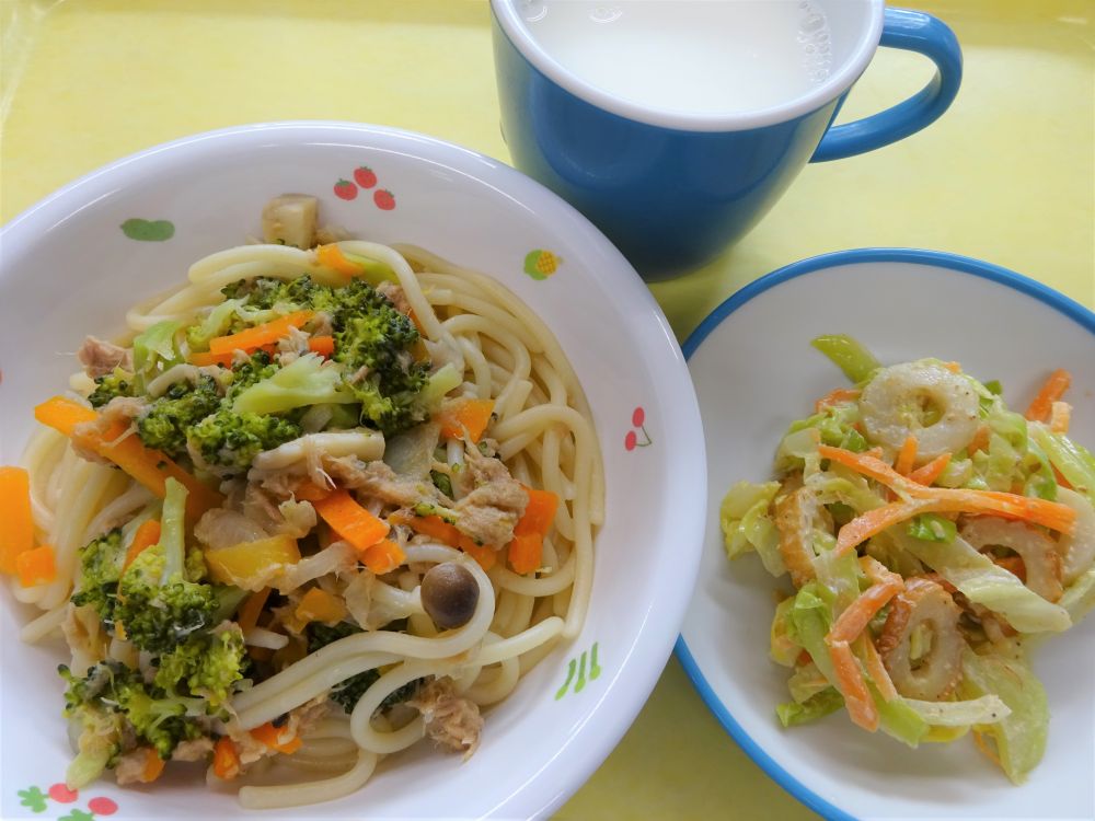 和風スパゲティ

キャベツの胡麻ネーズ和え

牛乳