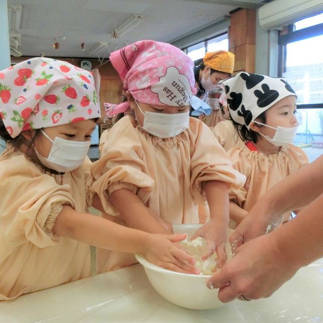 ＊　３歳児　クッキング　（門田認定こども園）　＊