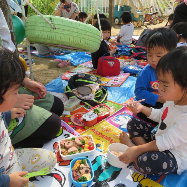 ２歳児さんお弁当の日