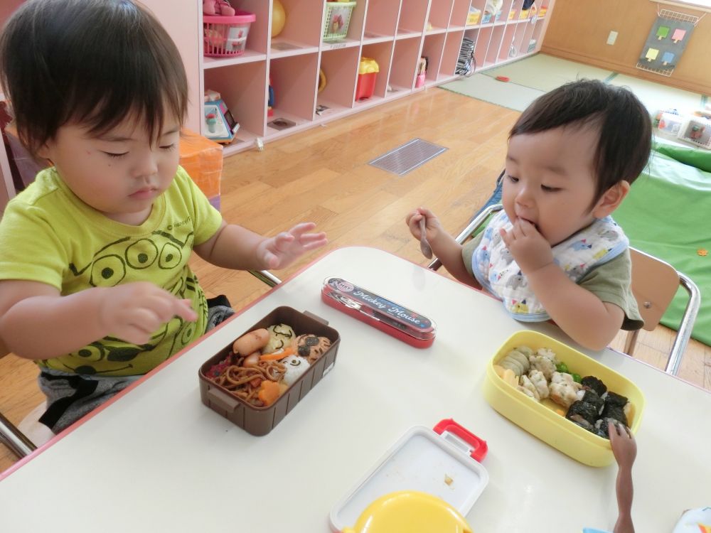 美味しい～＼(^O^)／
しっかり噛んで食べようね～(*^-^*)