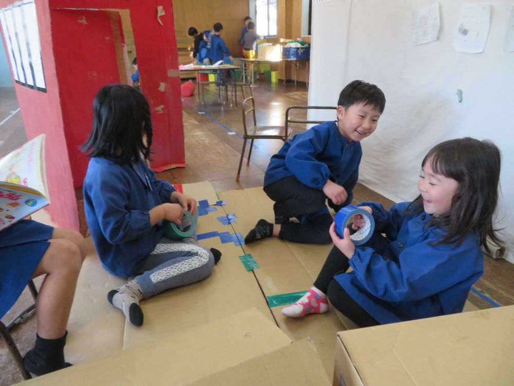 発表会が終り
友達との繋がりが
もっと心地良くなった
日常の遊び