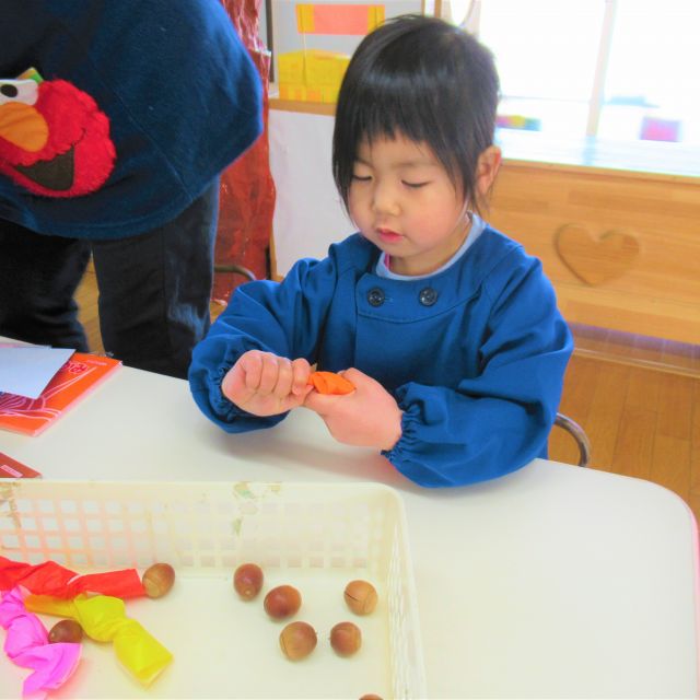 ＊　３歳児　つくってみよう　＊