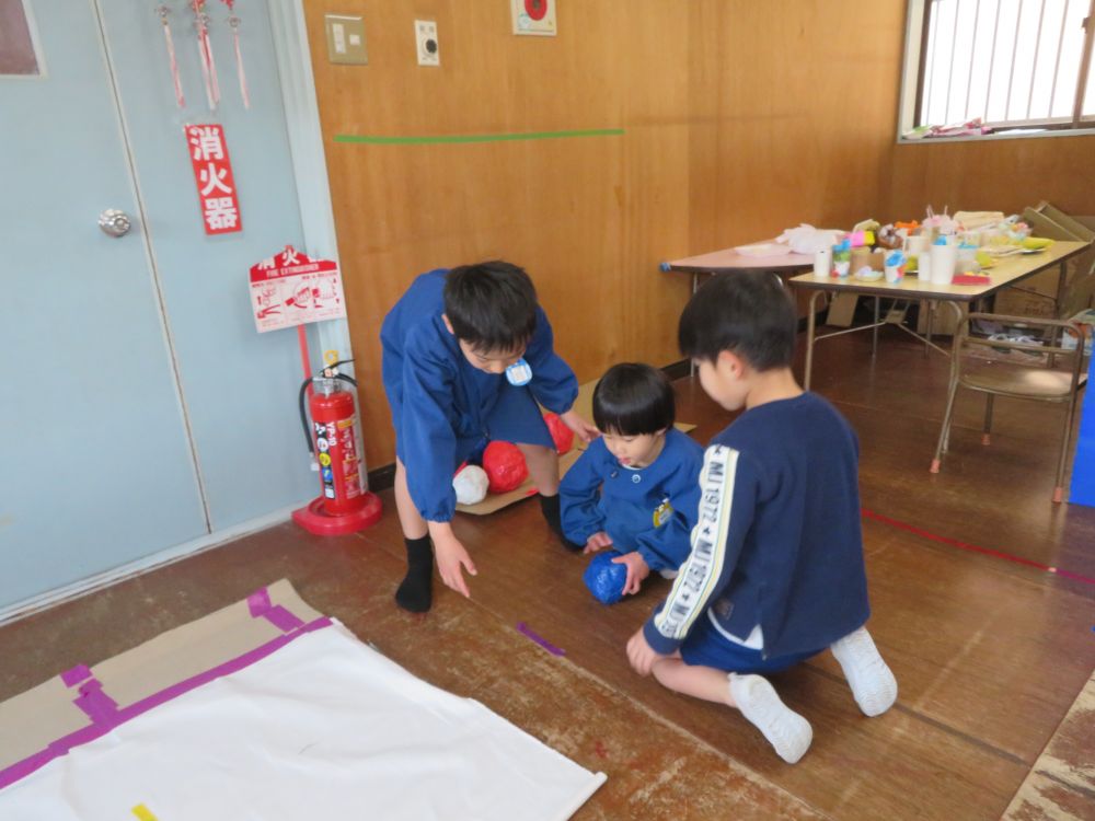 語りかける言葉から

年長児さんの気持ちが伝わってきました。