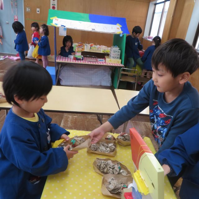 お店屋さんに行ったよ　＊3歳児＊