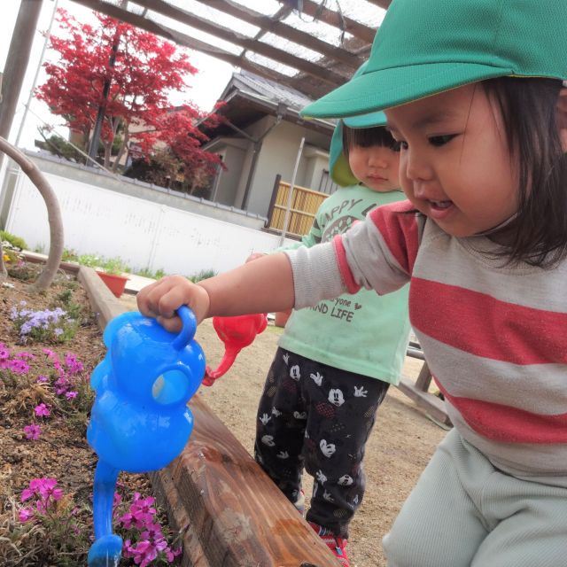 ＊　１歳児　それぞれの学び　＊