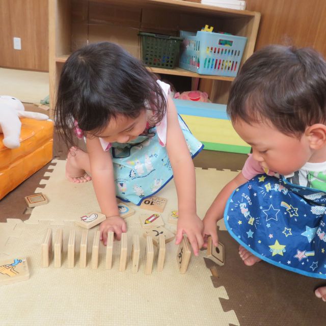 ＊　2歳児　楽しい遊びみっけ　＊