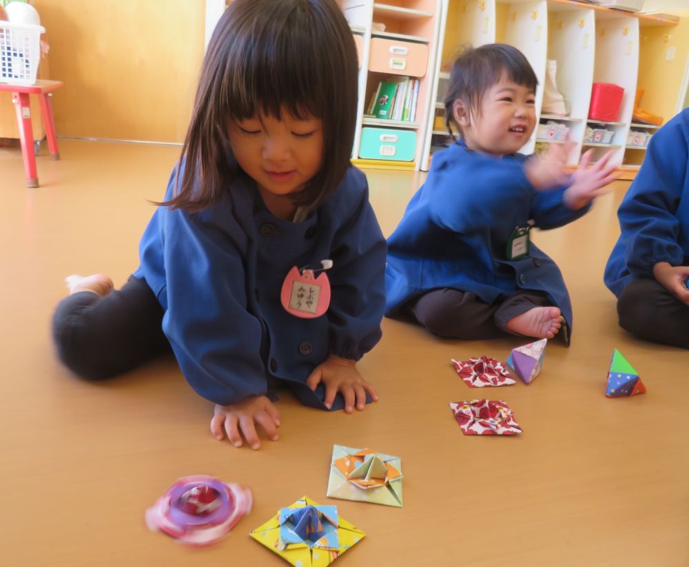 折り紙で作ったサイコロやコマを
　プレゼントしてくれたところも・・・🎁

企業のみなさん、本当にありがとうございました😊