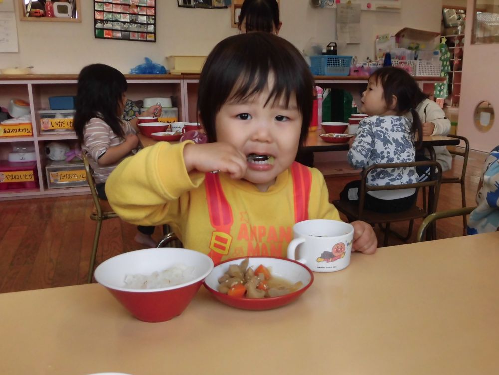 また今日から一段と寒くなるようですが、
たくさん食べて元気いっぱい過ごそうね！