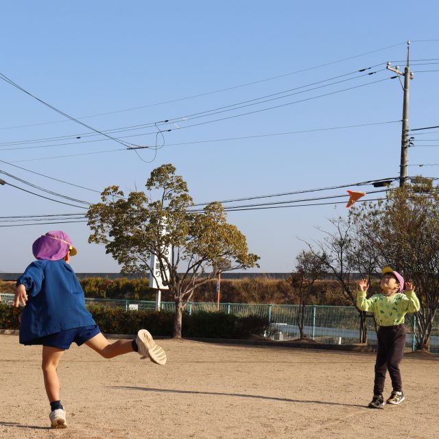 ＊　４歳児　公園で　＊