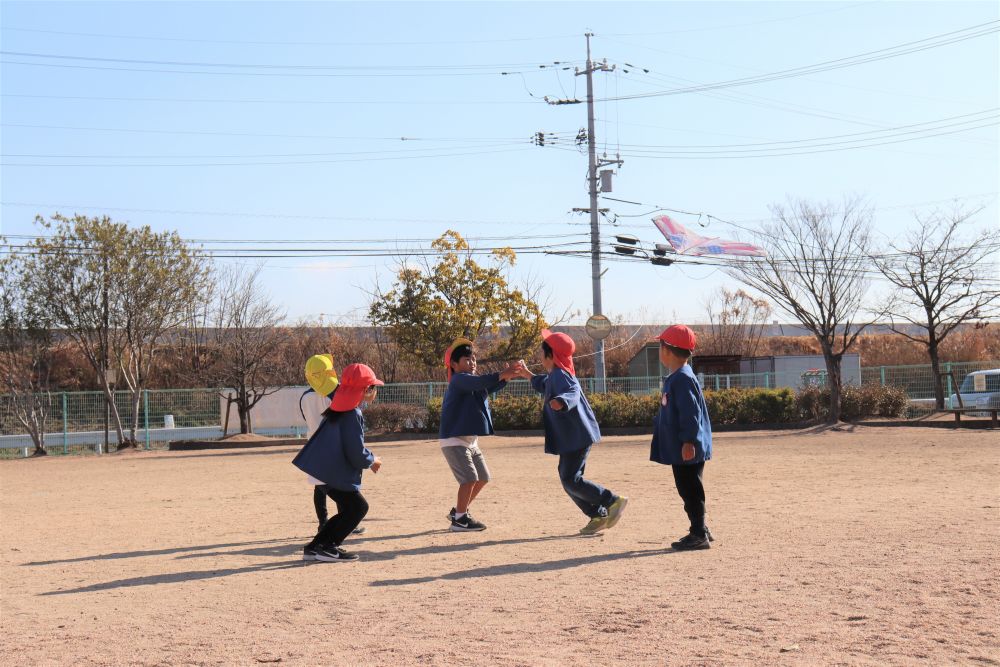 T君とH君
走ったまま、糸の持ち手を・・・