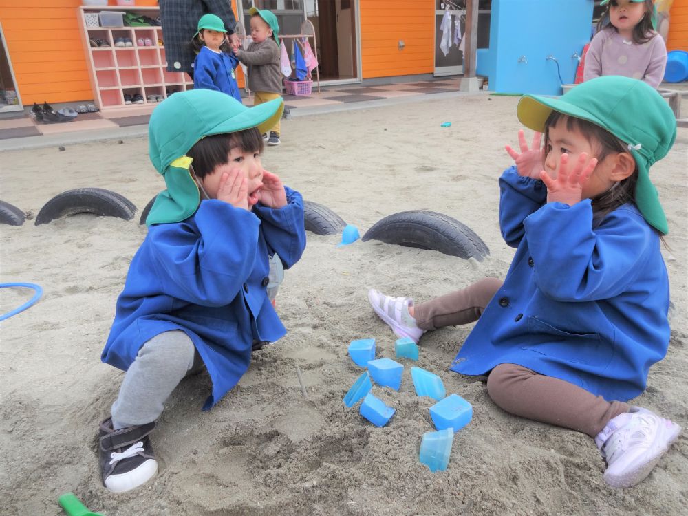 
それを何度も繰り返して、祝いあいこしていました

子どもはみんな誕生日が大好きです♡