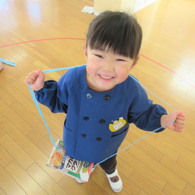 ＊　3歳児　作ってあそぼう　＊