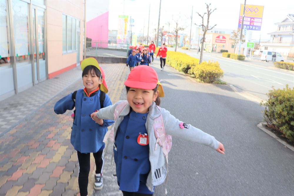 高須小学校へ就学する子ども達

今日は体験入学♪

朝からワクワクが止まりません