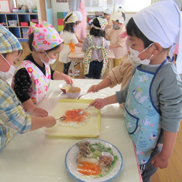 ＊　3歳児　クッキング　（ゆめはうす認定こども園）　＊