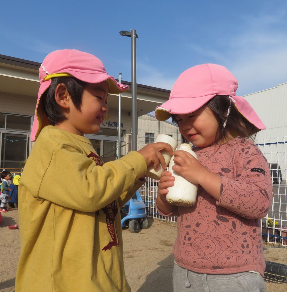 大好きなお友達と・・・
「かんぱ～い🥂」