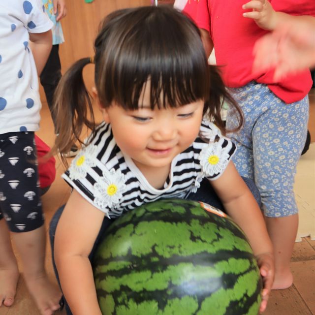 ＊　給食時間の様子　（ゆめはうす認定こども園）　＊