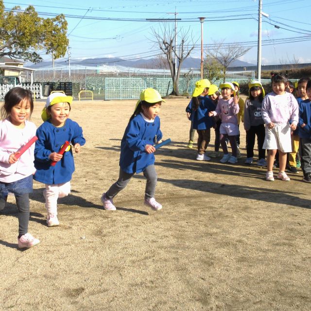 ＊　4歳児   　憧れのマラソン　＊