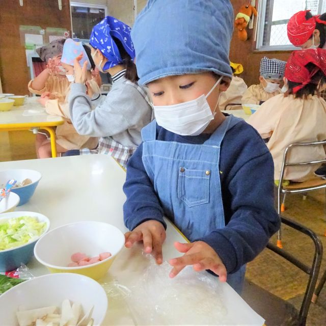 ＊　3歳児　クッキング　（門田認定こども園）　＊