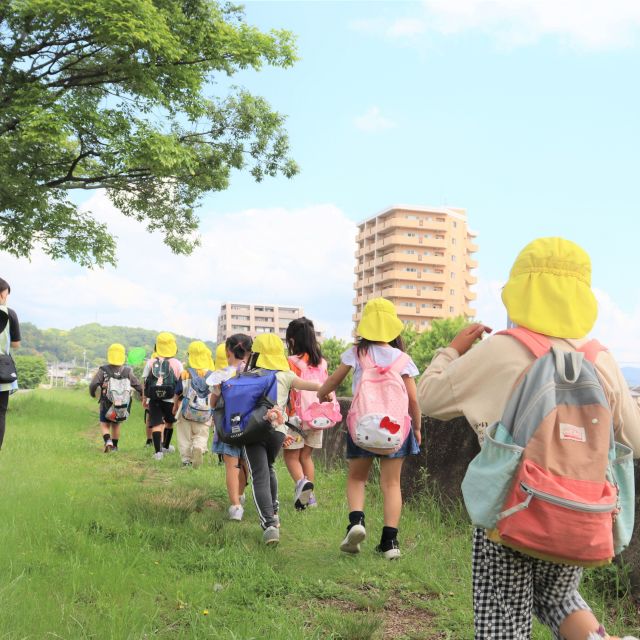 ＊　自然保育アドバイザー　菊間馨先生来園　＊