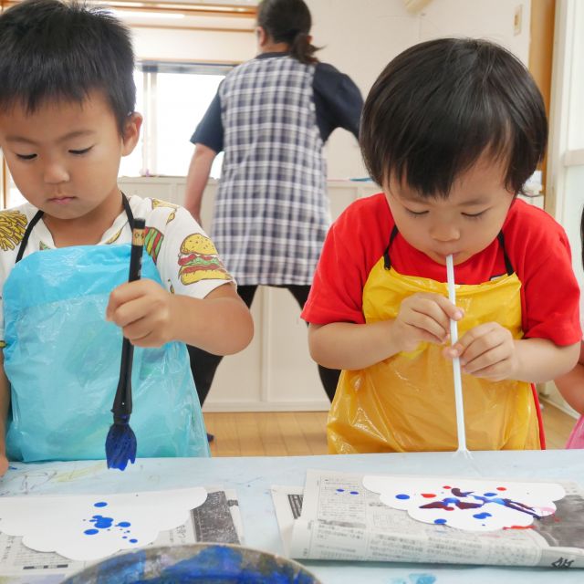 ＊　３歳児　　七夕飾りづくり　＊