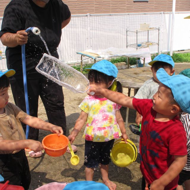 ＊　2歳児　水遊び①　＊