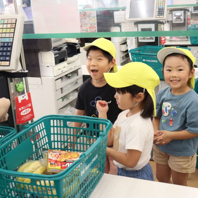 ＊　５歳児　お泊まり保育【買い物】　うさぎはーとチーム②　＊