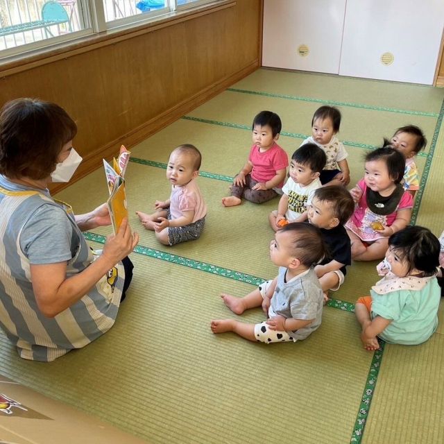 読書の日(７月)　　　～お気に入りの絵本～