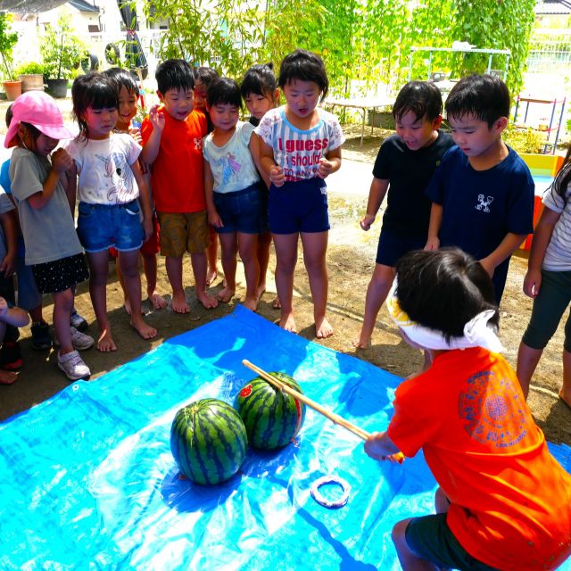 ＊　5・4歳児   　スイカ割り②　＊