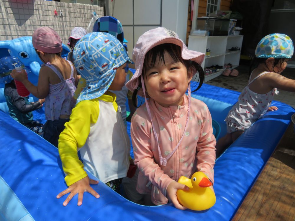 大きなアヒル、見つけちゃった♪
