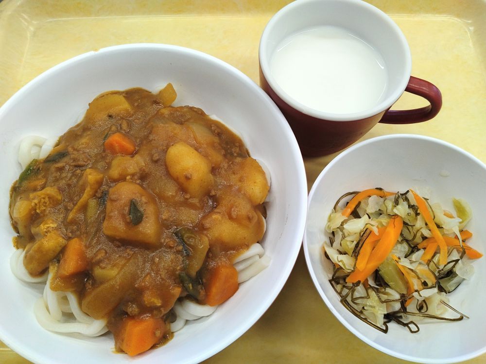 カレーうどん

さわやか漬け

牛乳