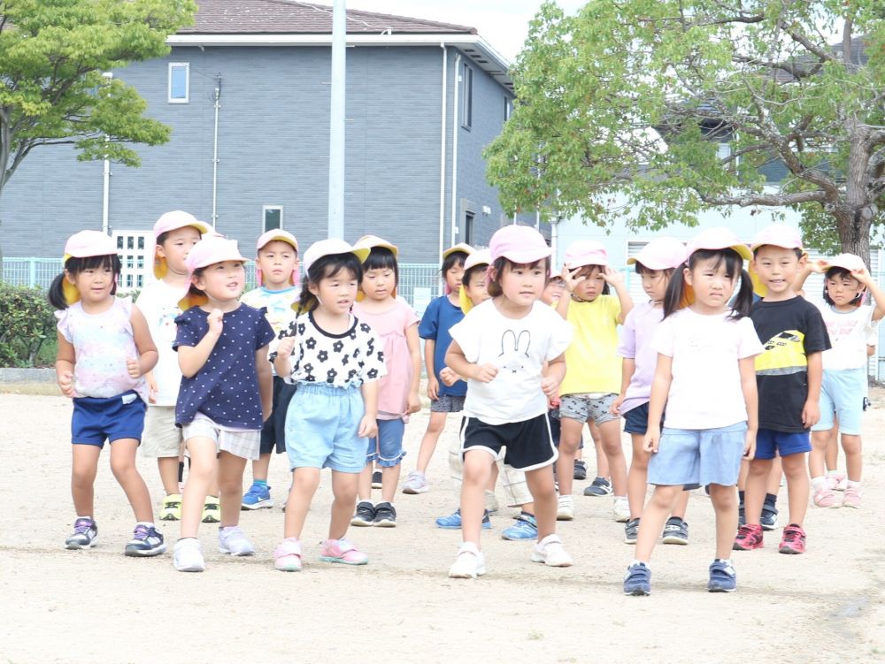 そんな中でも自分の気持ちに折り合いをつけて
諦めずに走りぬく姿も・・

こけても、抜かされても、追い抜いても・・・
「がんばれー！」
「もうちょっとよー！」
応援してくれる友達の存在♡