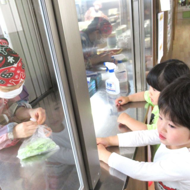 ＊　３歳児   　かたつむり　＊